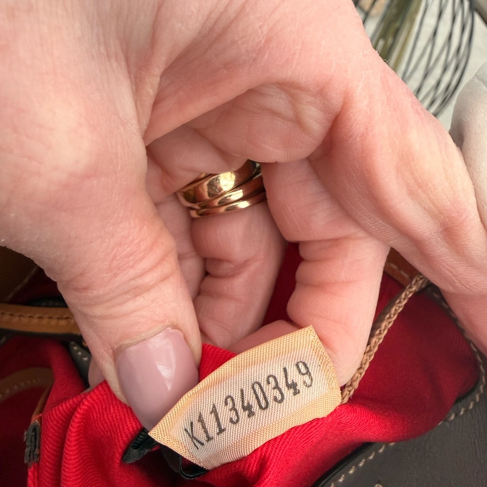 Dooney & Bourke Wexford Leather Small Ridley bag - Picture 7 of 7